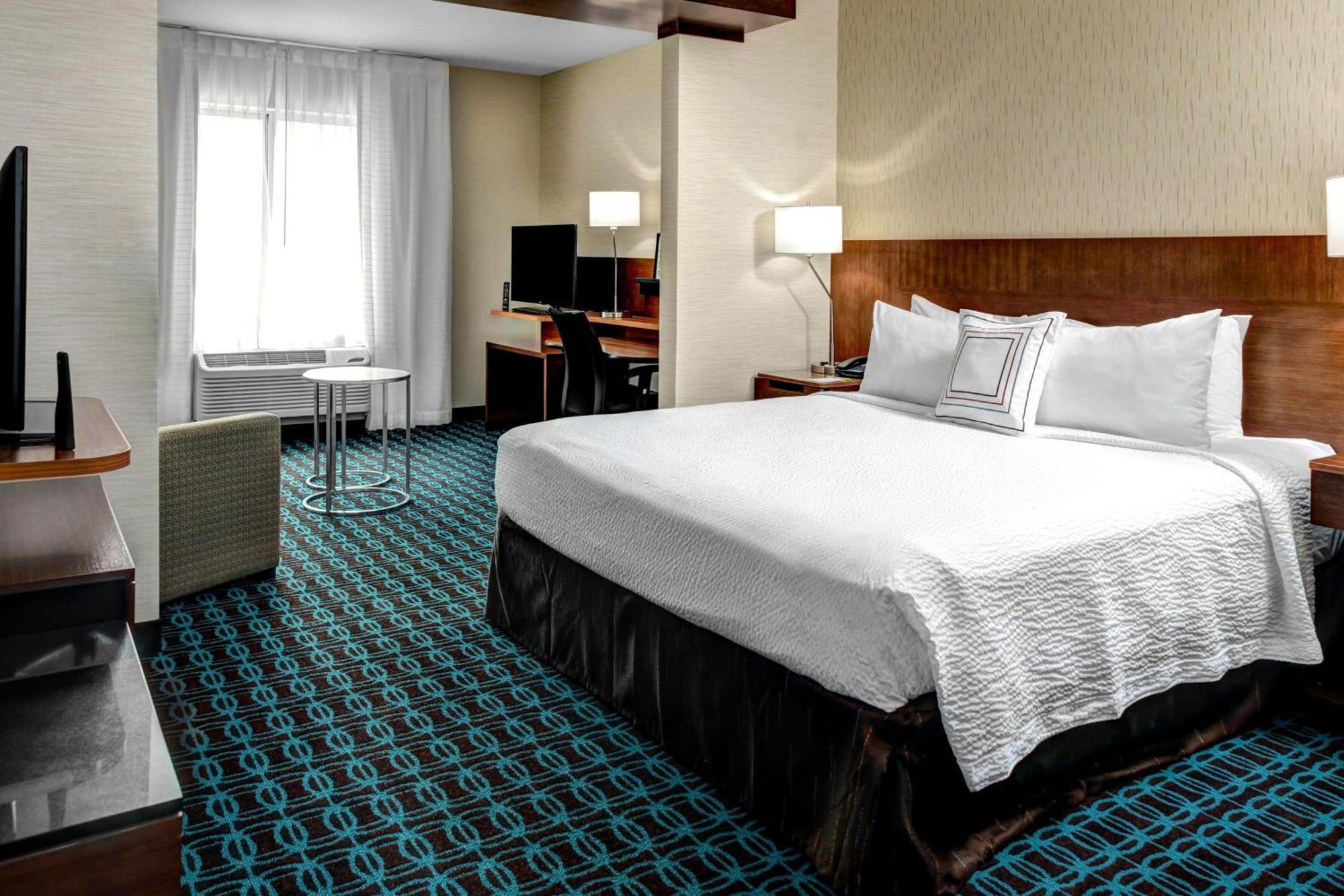 Fairfield Inn & Suites By Marriott Lansing At Eastwood מראה חיצוני תמונה