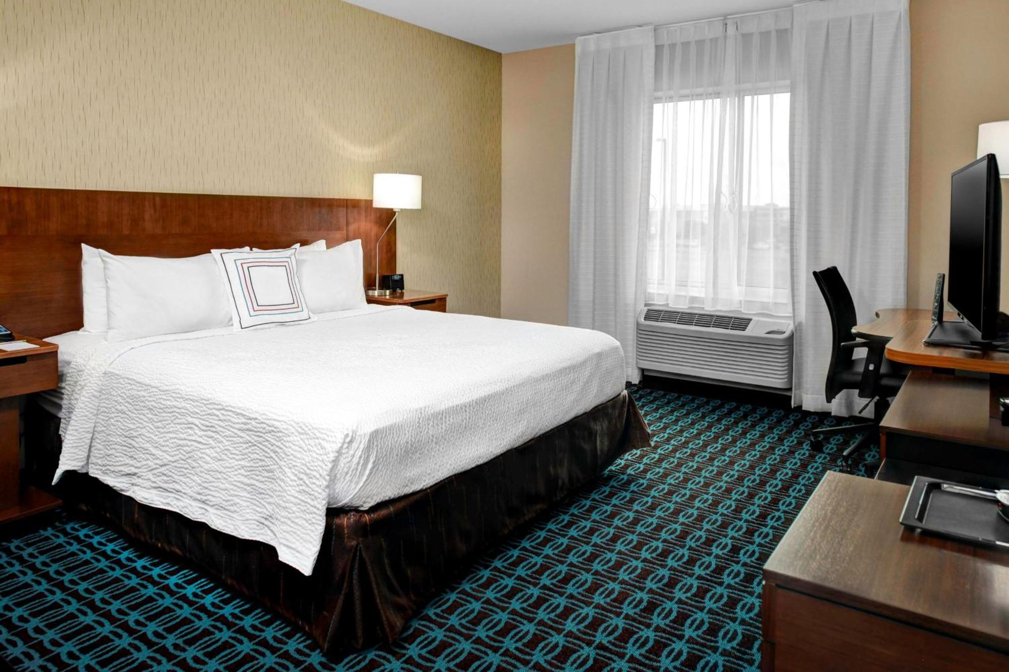 Fairfield Inn & Suites By Marriott Lansing At Eastwood מראה חיצוני תמונה